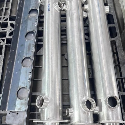 รับงานเลเซอร์โลหะ